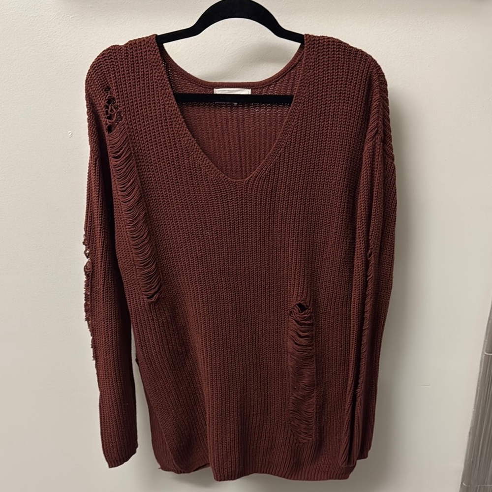 no comment NY LA Distressed Sweater Size L Color Rust